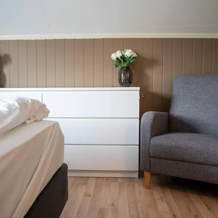 Spacious Aurora Family Feriehus